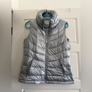 Calvin Klein Women's Metallic Gray Puffer Vest